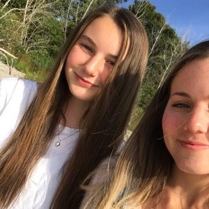 Meet your Posher, Maya